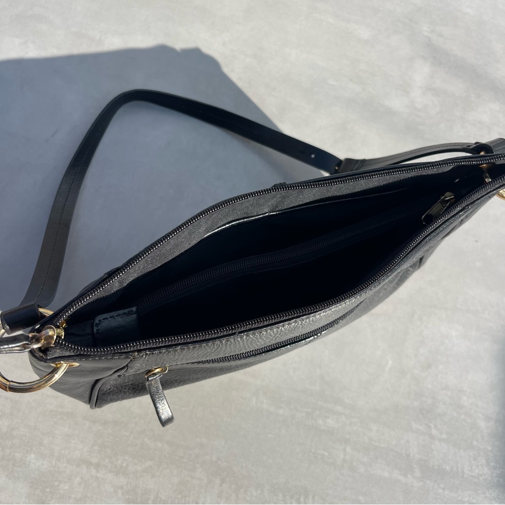 Etienne Aigner Black Leather Shoulder Bag - Picture 3 of 4